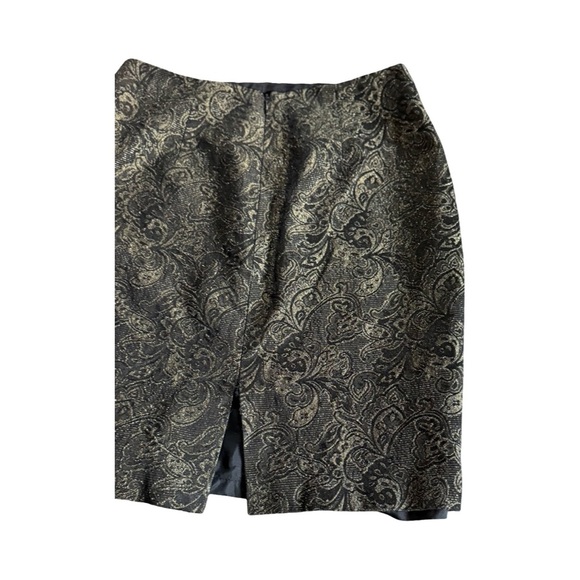 Vintage Goth Georgiou Studio, size 6. Black and Gold Paisley Skirt - Picture 6 of 10